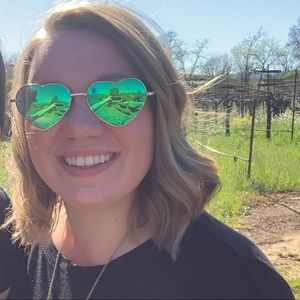 Meet your Posher, Paige